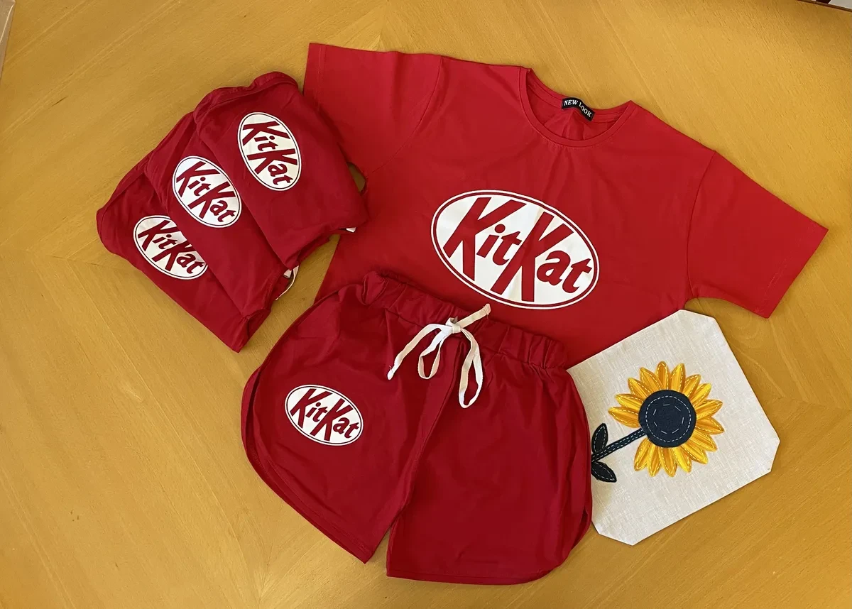 شورتک kit kat - نما ثانویه